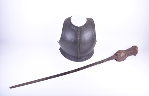 Lot 444 - An Indian Maratha Pata (Gauntlet Sword),...