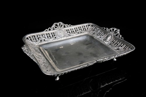 Lot 430 - A 19th century Continental silver dish,...