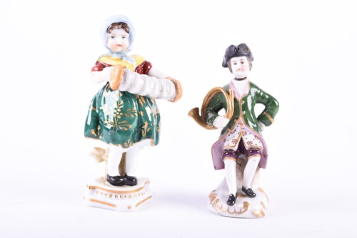 Lot 393 - An 18th century Chelsea Porcelain miniature...