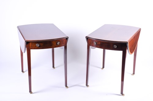 Lot 120 - A pair of reproduction mahogany Pembroke...