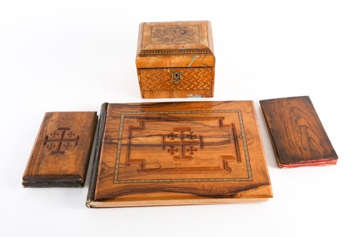 Lot 485 - A 19th century straw work tea caddy, possibly...