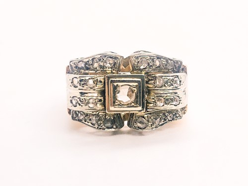 Lot 766 - A 1940s yellow gold and diamond ring, the...