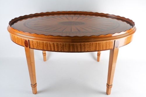 Lot 147 - A good quality, oval Sheraton style, satinwood,...
