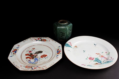Lot 162 - A Chinese Qianlong, porcelain circular charger....