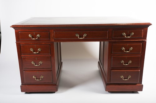 Lot 93 - An early 20th century walnut, kneehole,...