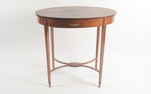 Lot 110 - An Edwardian, Geo III style oval figured...