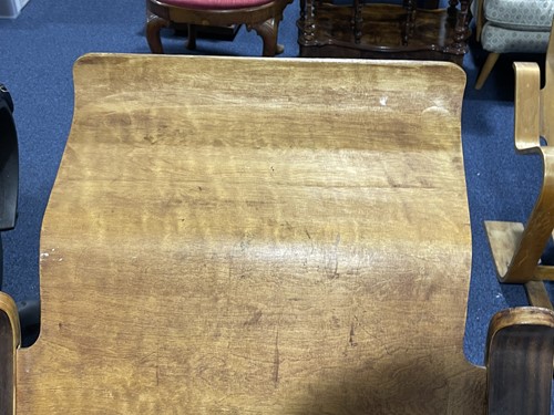 Lot 112 - A 20th century Marcel Breuer (1902-1981) for...