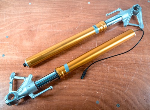 Lot 21 - A pair of BMW S1000RR front suspension forks.