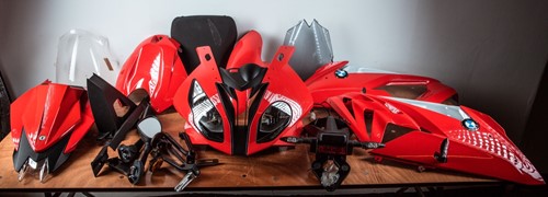 Lot 28 - A set of OEM BMW S1000RR Gen II red bodywork.