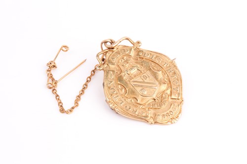 Lot 410 - An Edwardian 9ct gold cricketing...