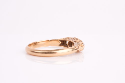 Lot 92 - A late Victorian three stone diamond half hoop...