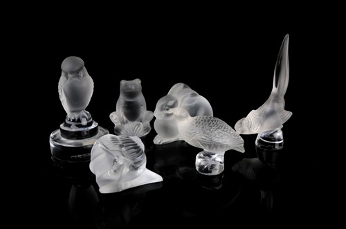Lot 409 - A group of six assorted modern Lalique frosted...