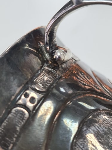 Lot 329 - A Charles II silver footed porringer, London...