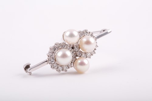 Lot 130 - A diamond and pearl quatrefoil cluster bar...