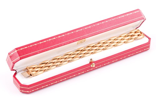 Lot 180 - Cartier. A late 20th century 18ct yellow gold...