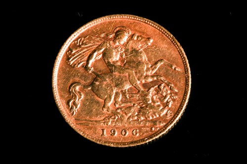 Lot 501 - An Edward VII half sovereign, 1906