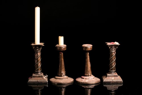 Lot 558 - A pair of silver candlesticks, Sanders &...
