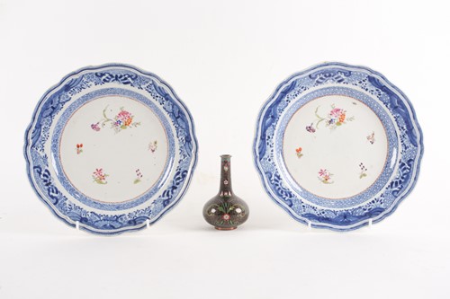 Lot 140 - A pair of Chinese Qianlong barbed circular...