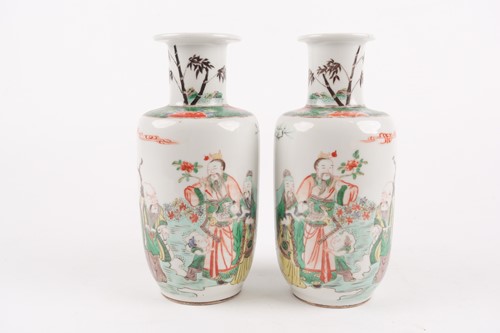 Lot 146 - A pair of famille verte rouleau vases, late...