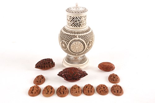 Lot 185 - A finely carved Chinese vase and cover, 19th...