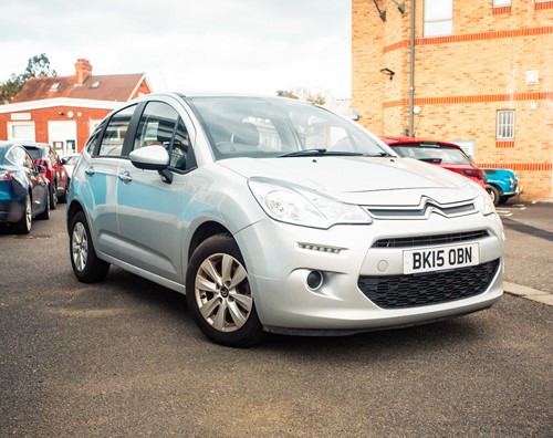 Lot 330 - A Citroen C3 VTR+ silver 5 door manual...