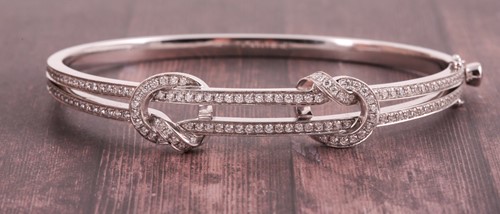 Lot 327 - Boodles. An 18ct white gold and diamond 'The...