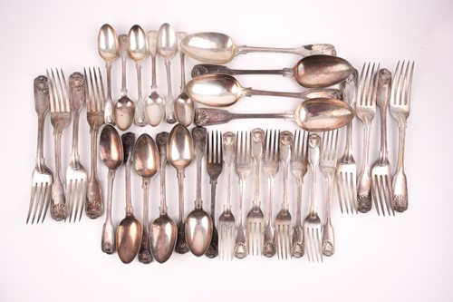 Lot 470 - A part canteen of fiddle thread and shell...