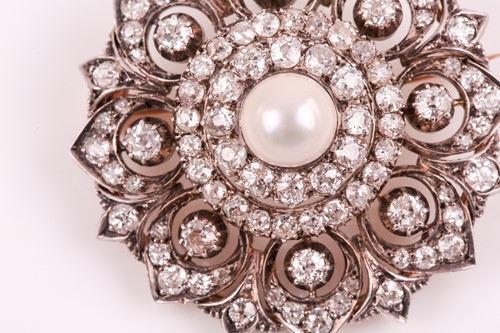 Lot 311 - A late 19th / early 20th century diamond and...