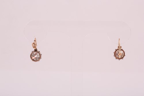 Lot 373 - A pair of Old European cut solitaire diamond...