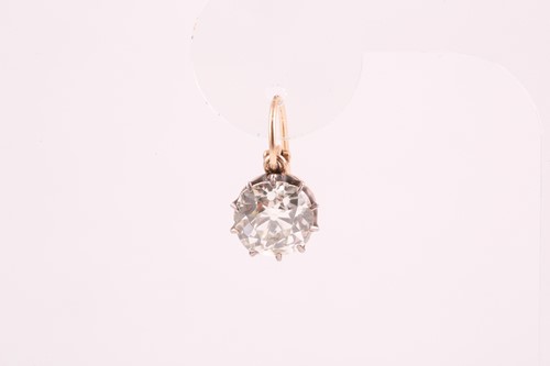 Lot 373 - A pair of Old European cut solitaire diamond...