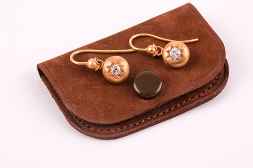 Lot 273 - A pair of late Victorian yellow metal and...