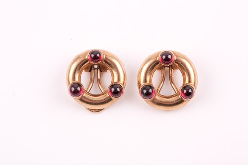 Lot 113 - A pair of Arts and Crafts 9ct yellow gold and...