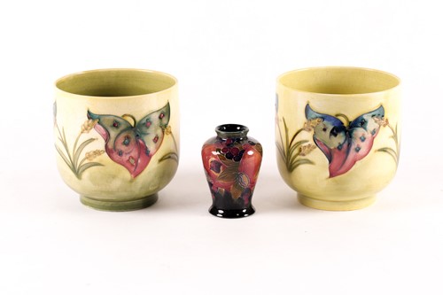 Lot 346 - A small William Moorcroft 'Pomegranate'...