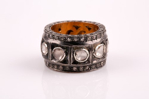 Lot 269 - A silver gilt and polki diamond ring, likely...