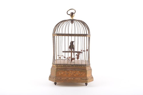 Lot 438 - An early 20th century singing bird automaton,...