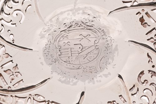 Lot 547 - An Irish George III silver epergne, the...
