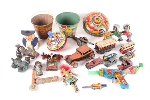 Lot 20 - A collection of early-late 20th-century metal...