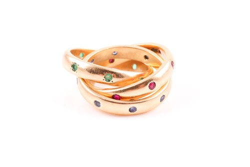 Lot 42 - An unusual 18ct yellow gold Russian-style ring,...