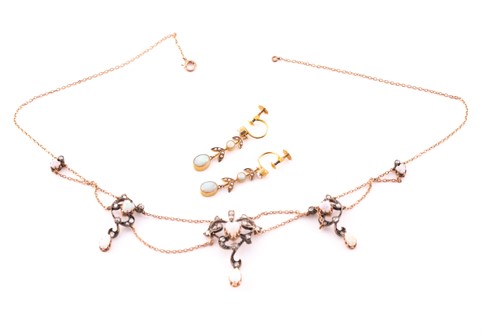 Lot 118 - Early 20th century opal and diamond swag...