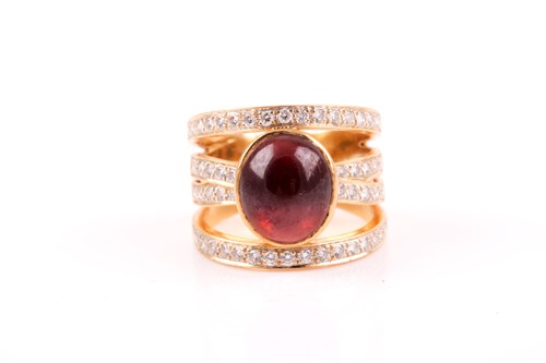 Lot 120 - An 18ct yellow gold, diamond and garnet...