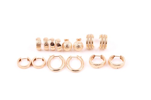 Lot 166 - A group of six various pairs of yellow metal...