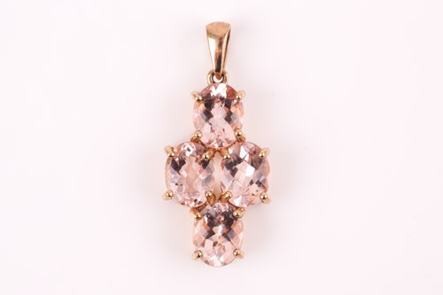 Lot 48 - A 9ct yellow gold and morganite pendant, set...