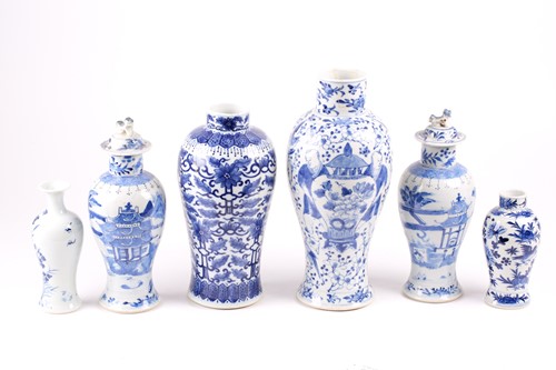 Lot 142 - A group of Chinese blue & white porcelain...