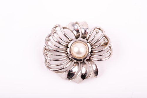 Lot 264 - A mid 20th century Continental white metal and...