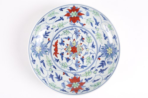 Lot 134 - A Chinese Wucai shallow bowl, 20th century,...