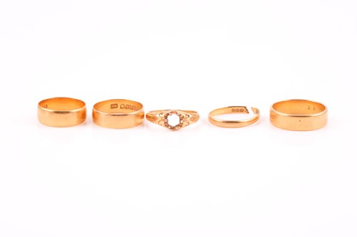 Lot 356 - An 18ct ring mounts for a single stone ring;...