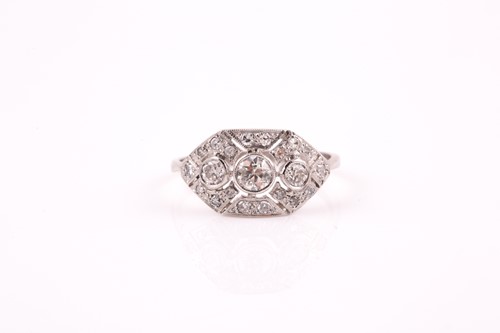 Lot 67 - A platium and diamond ring, in the Art Deco...