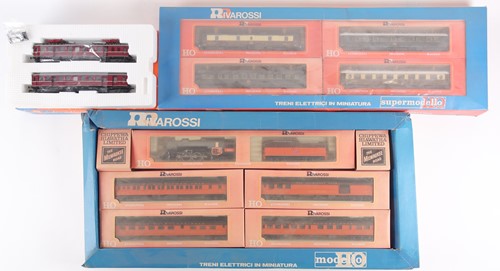 Lot 250 - A Roco HO gauge 04148 Elektro-Triebzug BR...