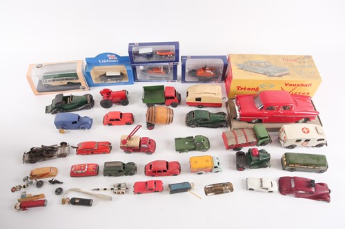 Lot 259 - Triang Minic - a Vauxhall Victor, 1/20 scale...