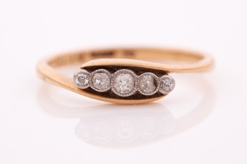Lot 159 - A late 19th / early 20th century 18ct yellow...